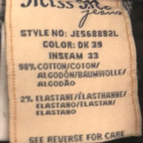 Miss Me boot cut jeans size 24, worn a couple times excellent condition - Picture 5 of 5